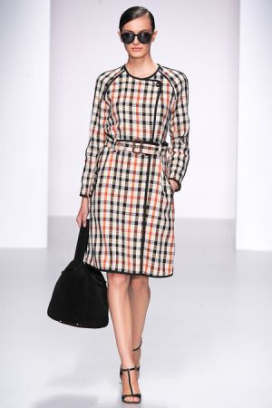 Daks Spring 2014 RTW Collection